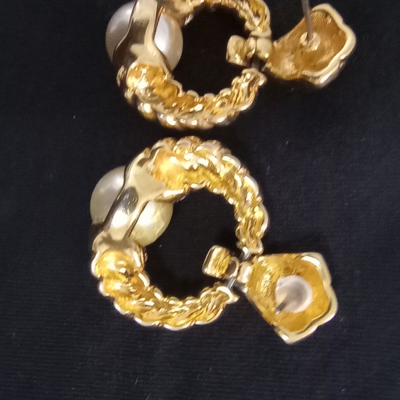 KJL vintage Earrings - Picture 8 of 8